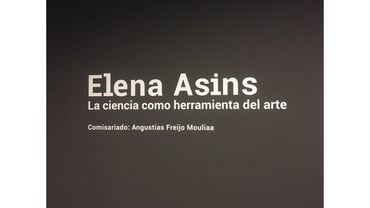 Vista de "Elena Asins. La ciencia como herramienta del arte" en la Sala Vimcorsa en Córdoba (2019).