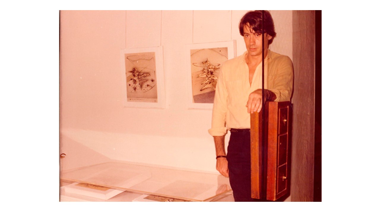 Joaquín Mouliaá, 1979, en la Galería Vandrés.