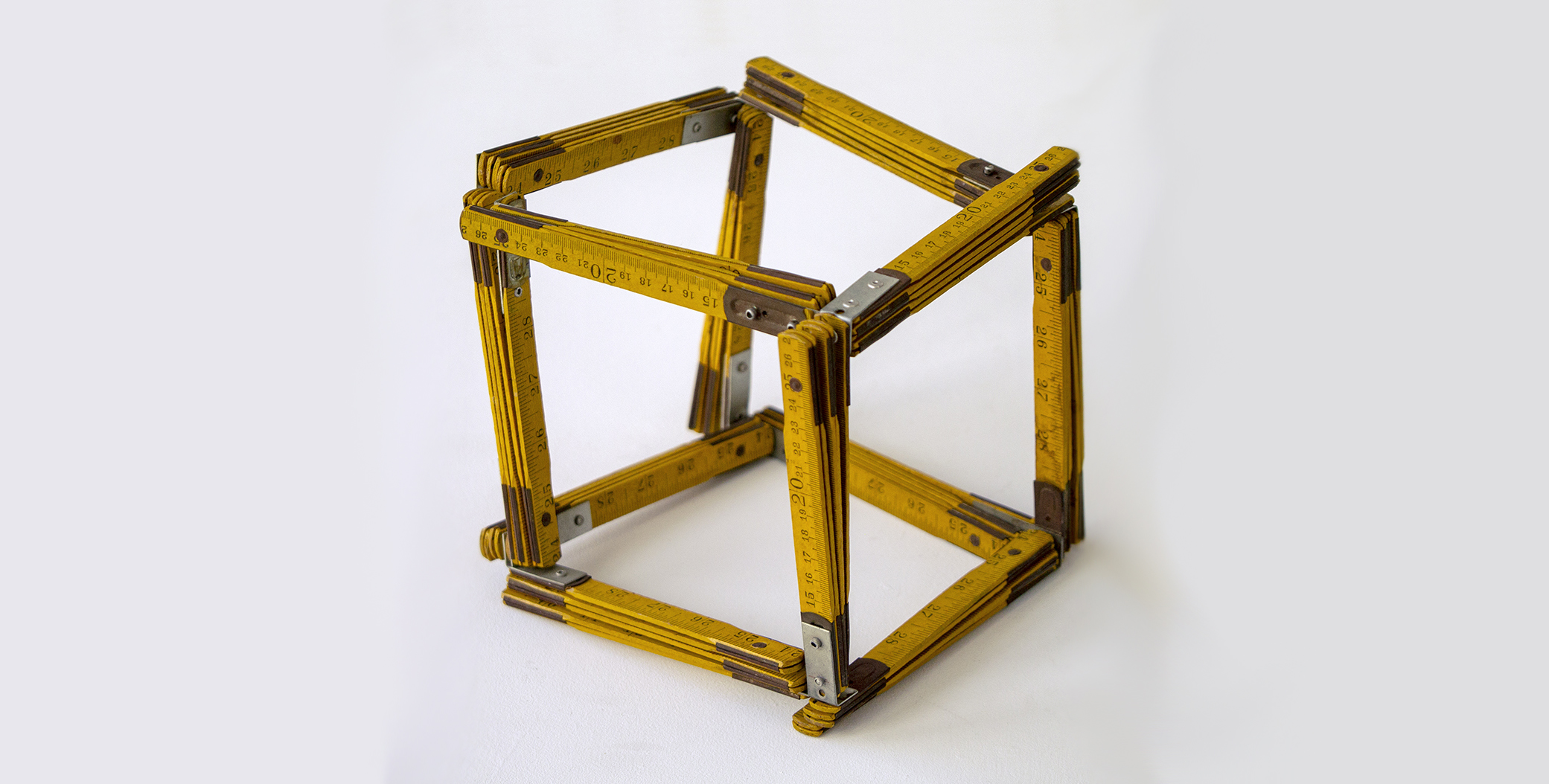  1m3 Poblenou, Barcelona 1992. Carpenter meters. 19x19x19 cm. Unique piece