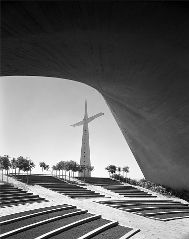 Arquitecto Félix Candela, Capilla de Palmira, Cuernavaca, 1959. 64 x 51 cm. Gelatina de plata sobre papel baritado. Impresión analógica 2009.