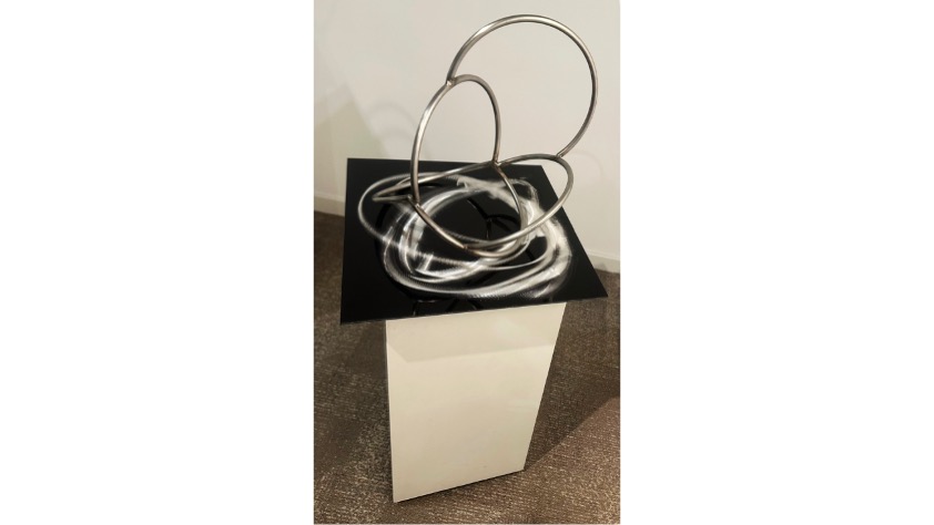 Ondas Vibracionales I, 2026, 37 x 45 x 30 cm.