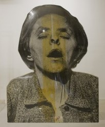 "Demente", 1974. Three-dimensional construction, oil painting, photographic emulsion, aluminum and methacrylate. 261 x 210 x 160 cm.