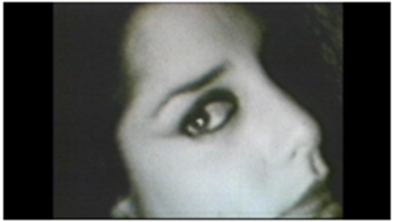 Marya. Serie Lost Portraits, 1982-2009. 8 mm.-remasterizado