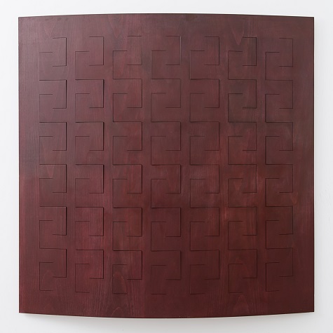 Untitled, 2018. Oil-painted laminated wood. 106 x 105 x 7 cm.