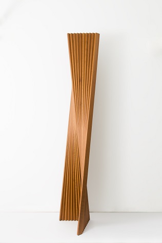 Sequoya, 2015. Sequoya wood. 240 x 42 x 37 cm