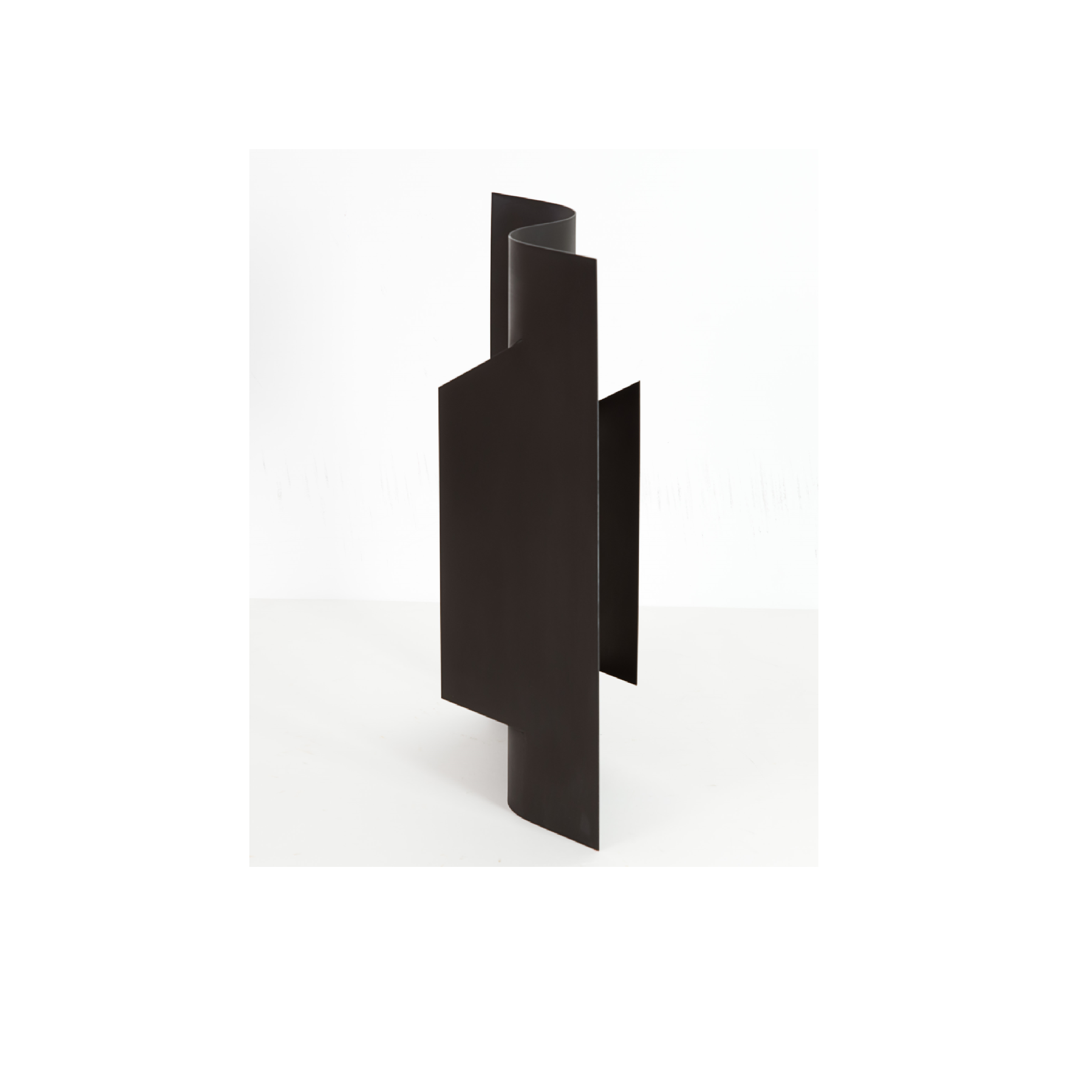 Inflexión z2, 2018. Oxidised Zinc. 40 x 30 x 15 cm.