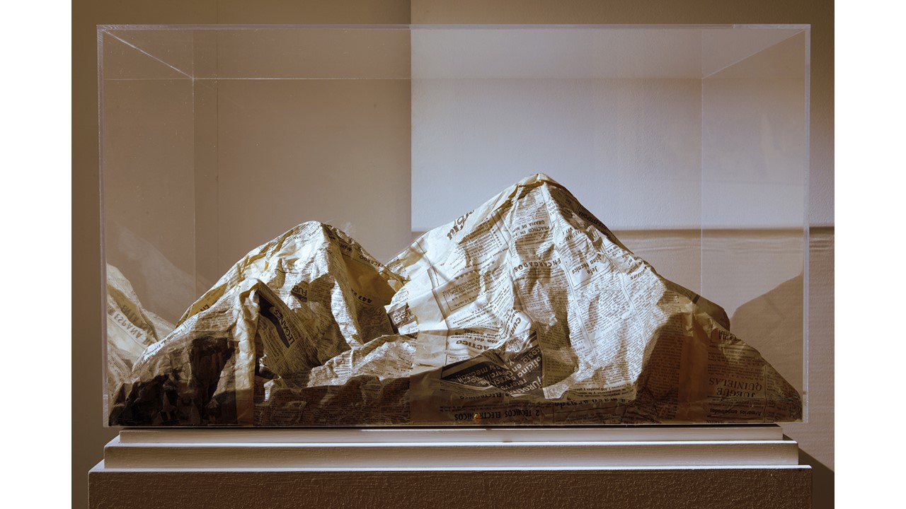 "Landscape (November 20, 1975)", 1999. Newspaper and methacrylate case.
 34 x 59 x 44 cm