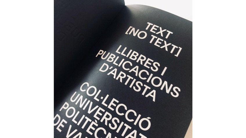 Catálogo diseñado por Dídac Ballester. Textos de Horacio Fernández, Antonio Alcaraz y Angustias Freijo.