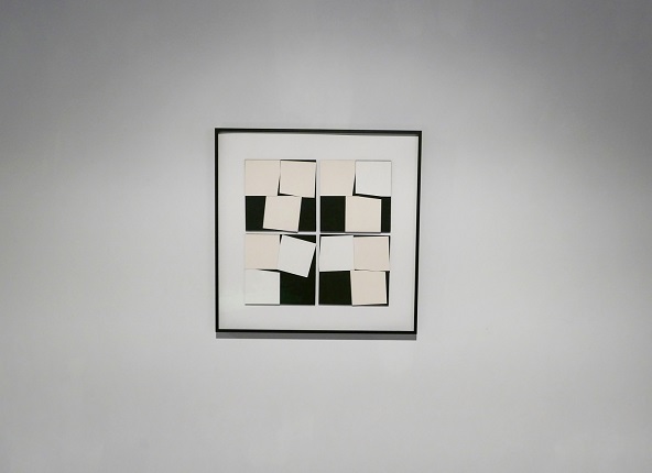 Dolmen de Albi (n°1, 2, 3 ,4), December 1997. (4 models). White cardboard on black cardboard on foam board. 15,5 x 15,5 x 0,8 cm each