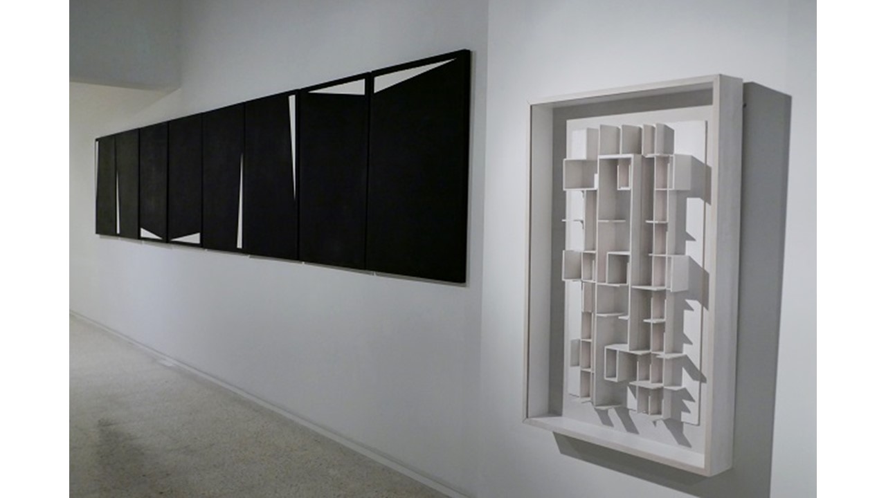 Installation view. Elena Asins' exhibition "Horizons" at Freijo Gallery , 2020.