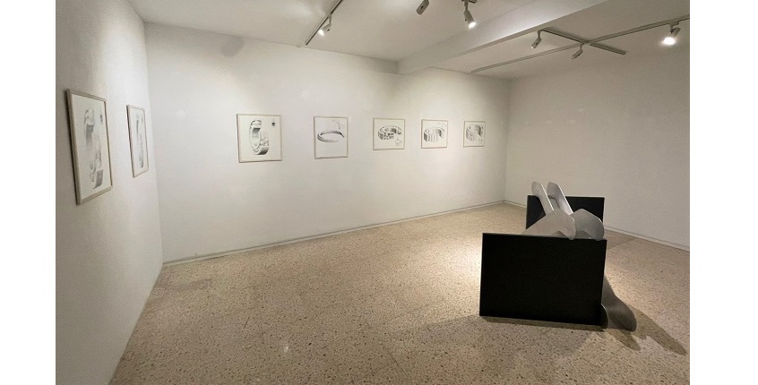 Vista de la exposición "JAHD Throwback" de José Antonio Hernández-Diaz  en Galería Freijo en colaboración con Estrany-de la Mota.