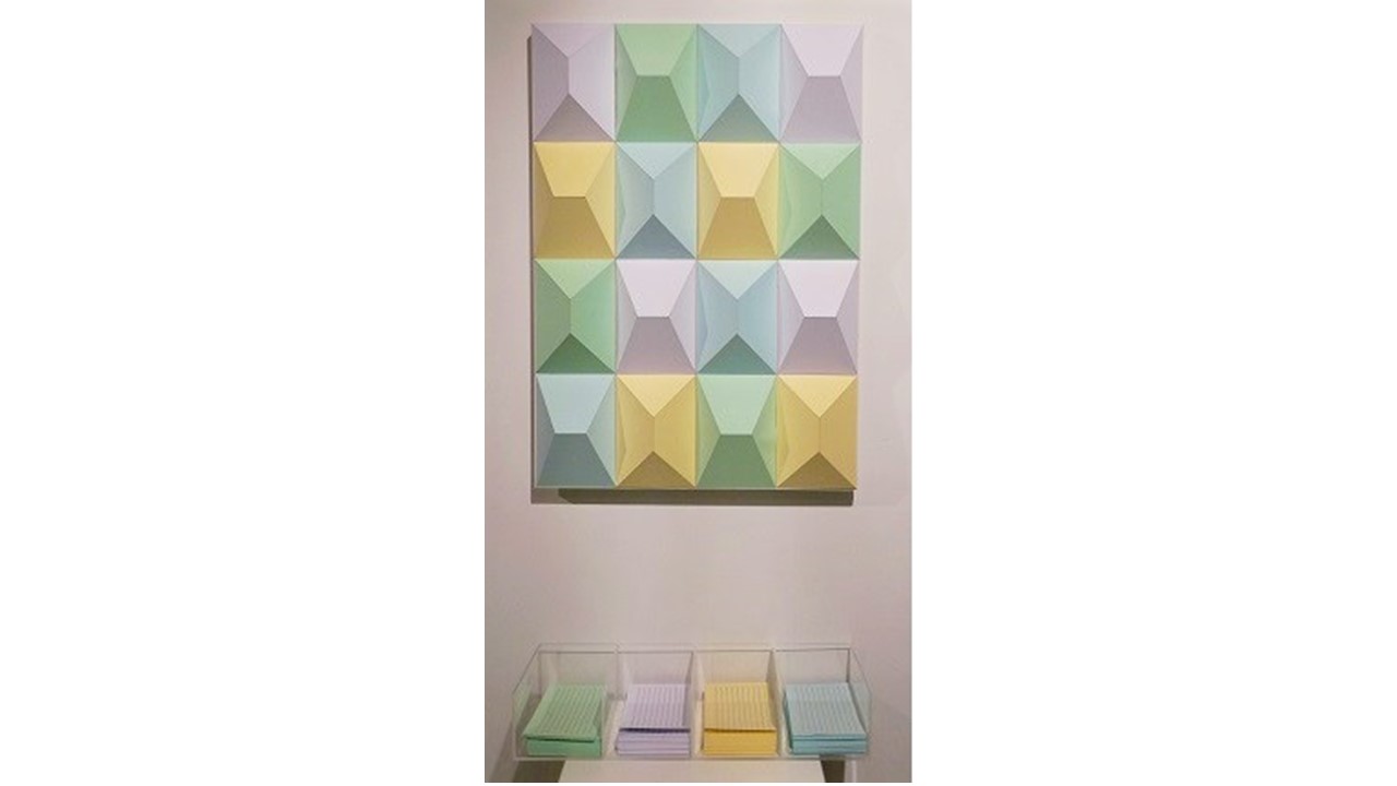 Gabriel Acevedo Velarde. "Art Piece Nº 7", 2011. Three-dimensional work made of paper. 72 x 42 x 16 cm.