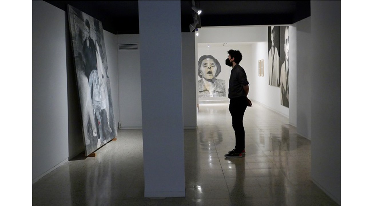 Vista de la exposición "Tangible e intangible" de Darío Villalba en Galería Freijo 2021.