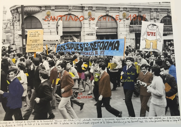 "Santiago de Chile, 1968." From the series "1968: The Fire of Ideas", 2017. Black and white archival photograph © Archivo Universidad de Santiago de Chile, 1968, intervened with handwritten texts by the artist. Printed with hard pigment inks on Hahnemühle paper.
60 x 90 cm. Monotype. Ed. 7