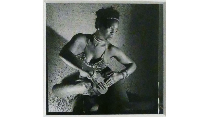Leo Matiz. "Maudelle Bass, modelo americana en México", ca. 1943. Contact. Silver gelatin. 5,7 x 5,9 cm.