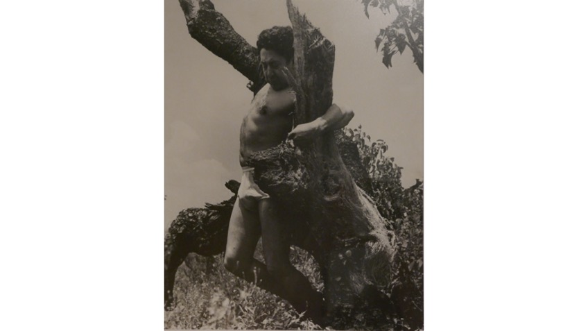 Leo Matiz en México. Realiza en 1946 un proyecto para Siqueiros.  Fotografía vintage, gelatina de plata. 30 x 24 cm.