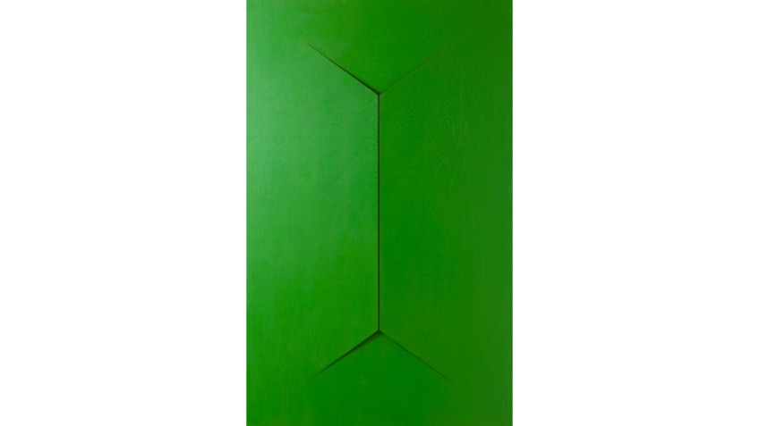 "S/T", 2022. Lámina de madera cortada a láser, tensada y pintada. 96,5 x 60 cm