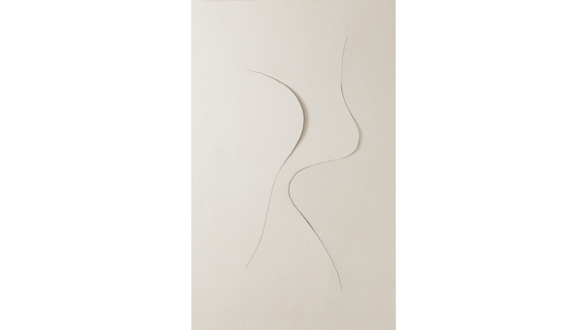 "VENUS", 2022. Lámina de madera cortada a láser, tensada y pintada. 96,5 x 60 cm