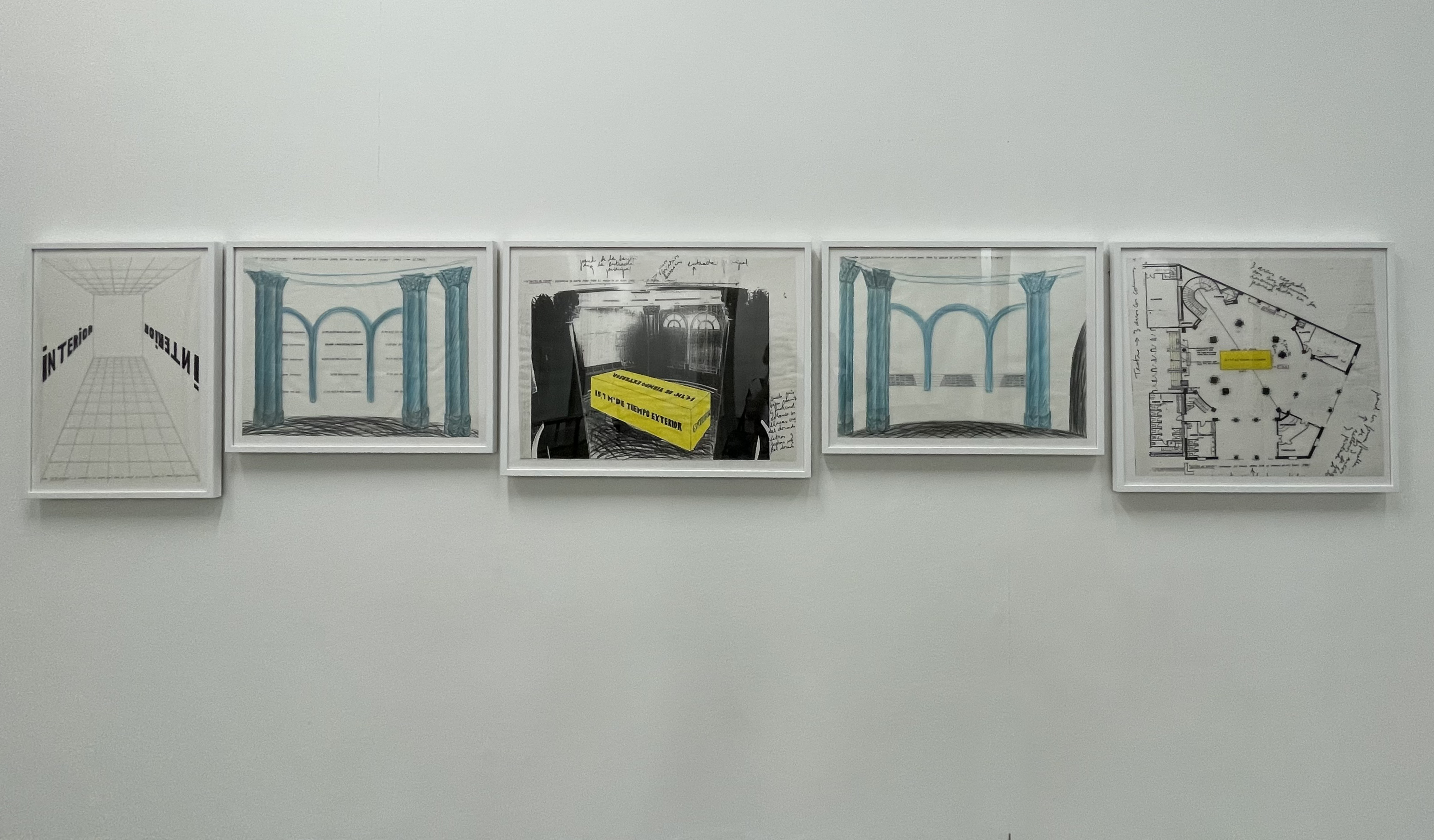 View of the exhibition with the work "LÍMITES DE TIEMPO"