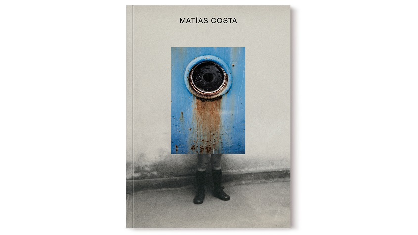 "Matías Costa. Solo". Foto-libro. Editorial La Fábrica, 2020.