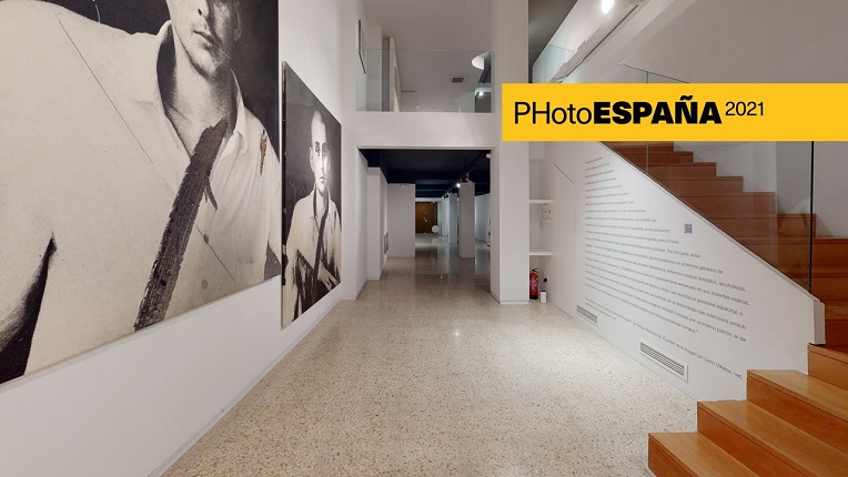 Our exhibition of Darío Villalba has been awarded the Honorable Mention of the PHotoESPAÑA 2021 Off Festival